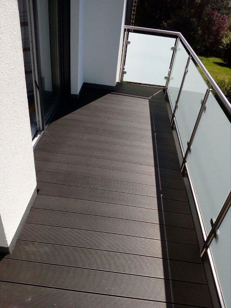 Prodej domu 313 m², pozemek 547 m², Glück-Auf-Str. 3, Wilnsdorf, Severní Porýní-Vestfálsko Prodej domu 313 m², pozemek 547 m², Glück-Auf-Str. 3, Wilnsdorf, Severní Porýní-Vestfálsko