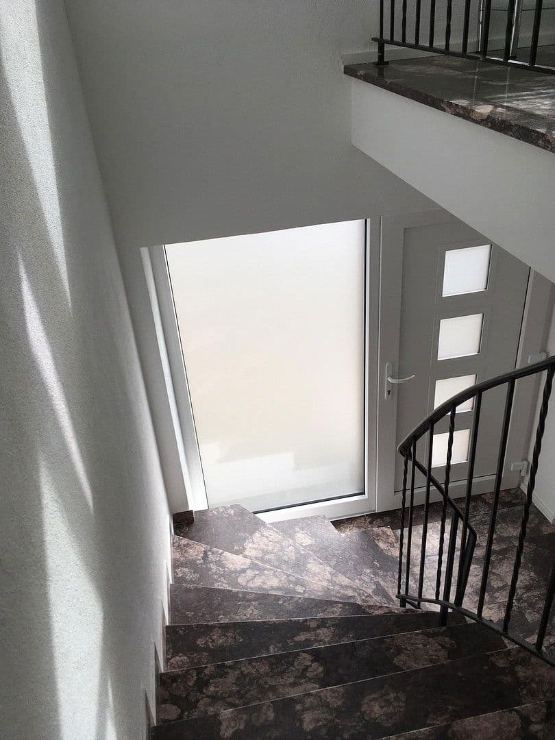 Prodej domu 313 m², pozemek 547 m², Glück-Auf-Str. 3, Wilnsdorf, Severní Porýní-Vestfálsko Prodej domu 313 m², pozemek 547 m², Glück-Auf-Str. 3, Wilnsdorf, Severní Porýní-Vestfálsko