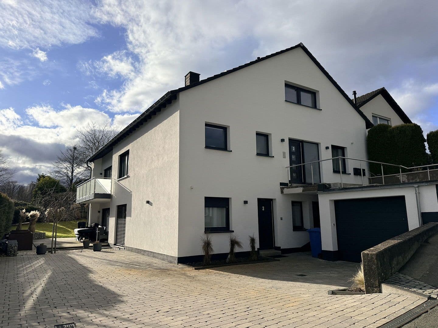 Prodej domu 313 m², pozemek 547 m², Glück-Auf-Str. 3, Wilnsdorf, Severní Porýní-Vestfálsko Prodej domu 313 m², pozemek 547 m², Glück-Auf-Str. 3, Wilnsdorf, Severní Porýní-Vestfálsko