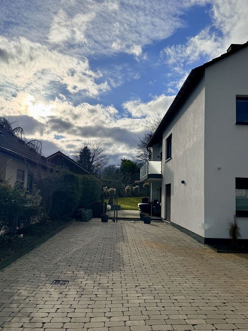 Prodej domu 313 m², pozemek 547 m², Glück-Auf-Str. 3, Wilnsdorf, Severní Porýní-Vestfálsko Prodej domu 313 m², pozemek 547 m², Glück-Auf-Str. 3, Wilnsdorf, Severní Porýní-Vestfálsko