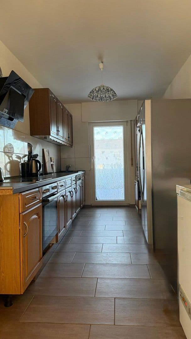 Pronájem bytu 4+1 121 m², Berliner Platz 8, Sindelfingen, Bádensko-Württembersko Pronájem bytu 4+1 121 m², Berliner Platz 8, Sindelfingen, Bádensko-Württembersko