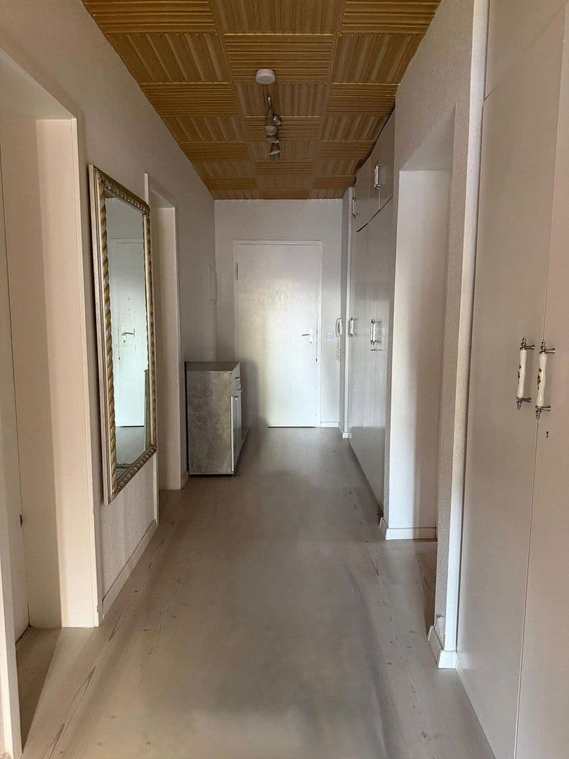 Pronájem bytu 4+1 121 m², Berliner Platz 8, Sindelfingen, Bádensko-Württembersko Pronájem bytu 4+1 121 m², Berliner Platz 8, Sindelfingen, Bádensko-Württembersko