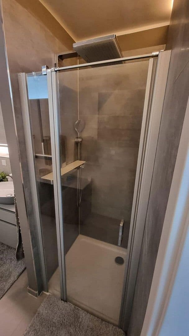 Prodej bytu 3+1 96 m², Bleckmannweg 6, Berlin, Berlín Prodej bytu 3+1 96 m², Bleckmannweg 6, Berlin, Berlín