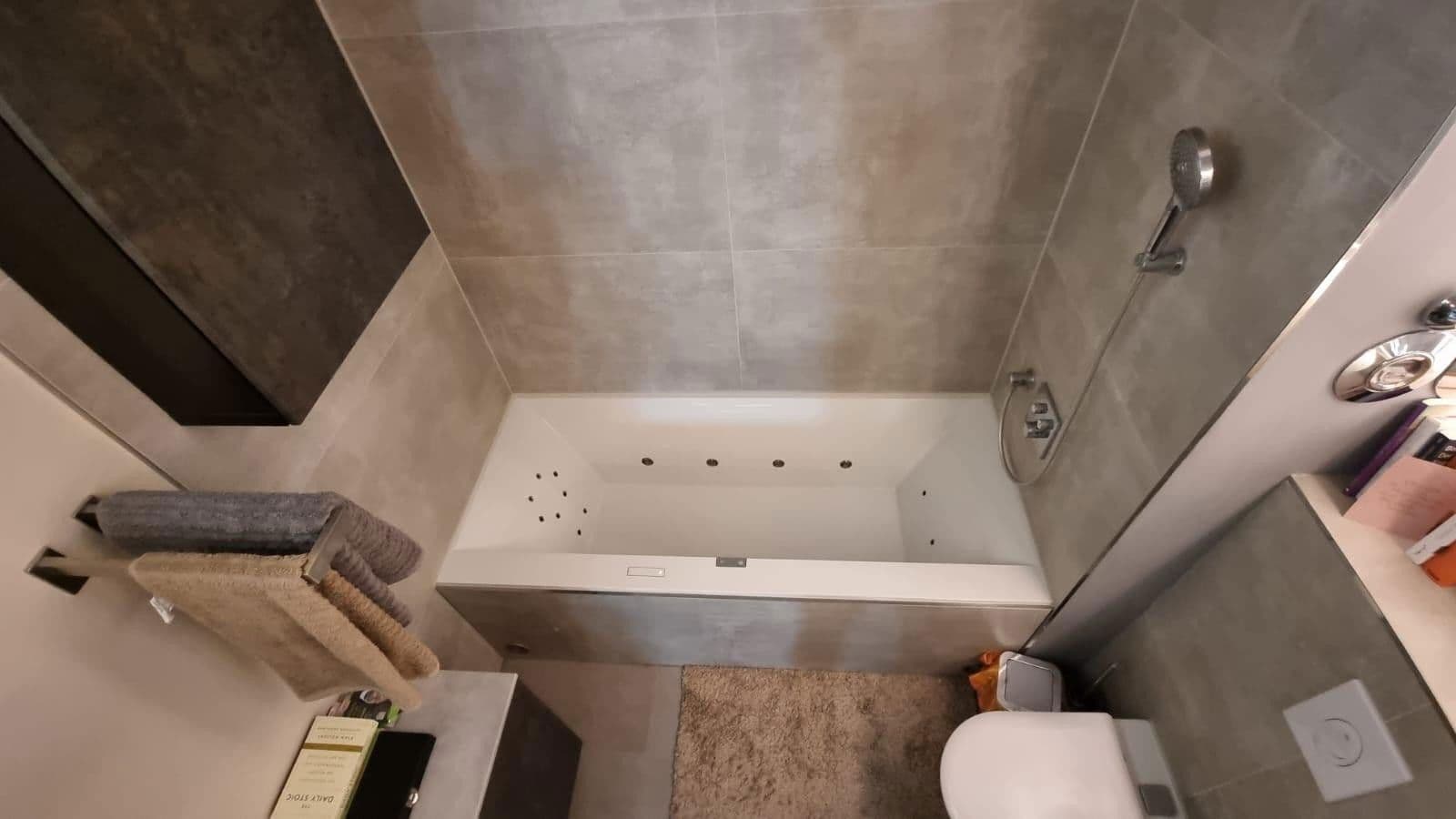 Prodej bytu 3+1 96 m², Bleckmannweg 6, Berlin, Berlín Prodej bytu 3+1 96 m², Bleckmannweg 6, Berlin, Berlín