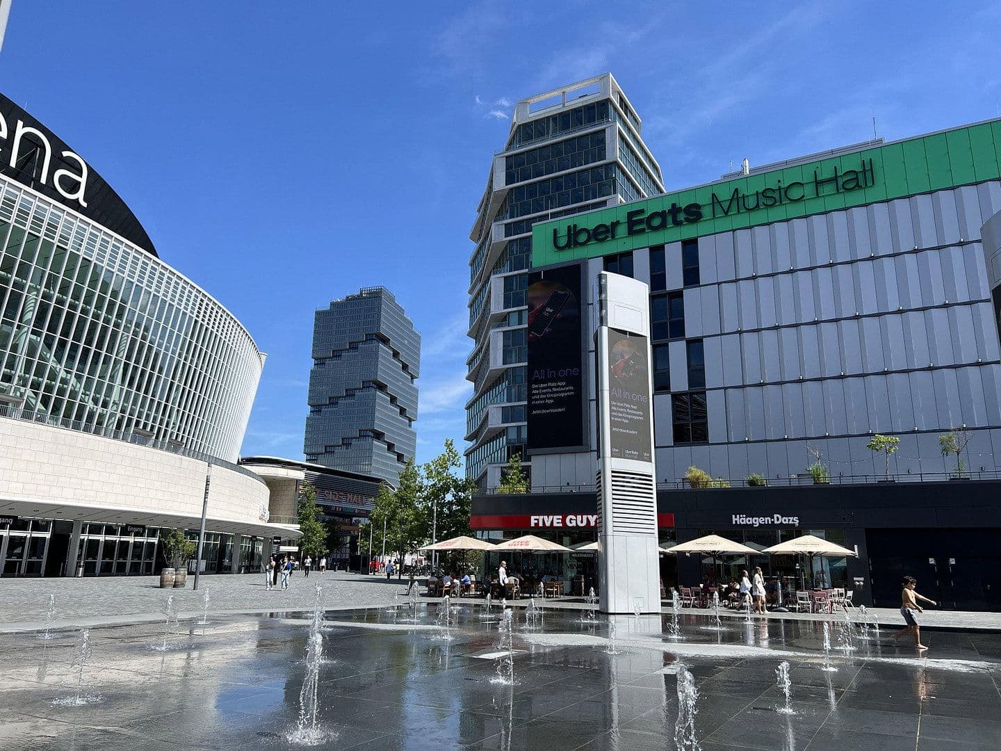 Pronájem bytu 2+1 57 m², Mühlenstrasse 20, Berlin, Berlín Pronájem bytu 2+1 57 m², Mühlenstrasse 20, Berlin, Berlín