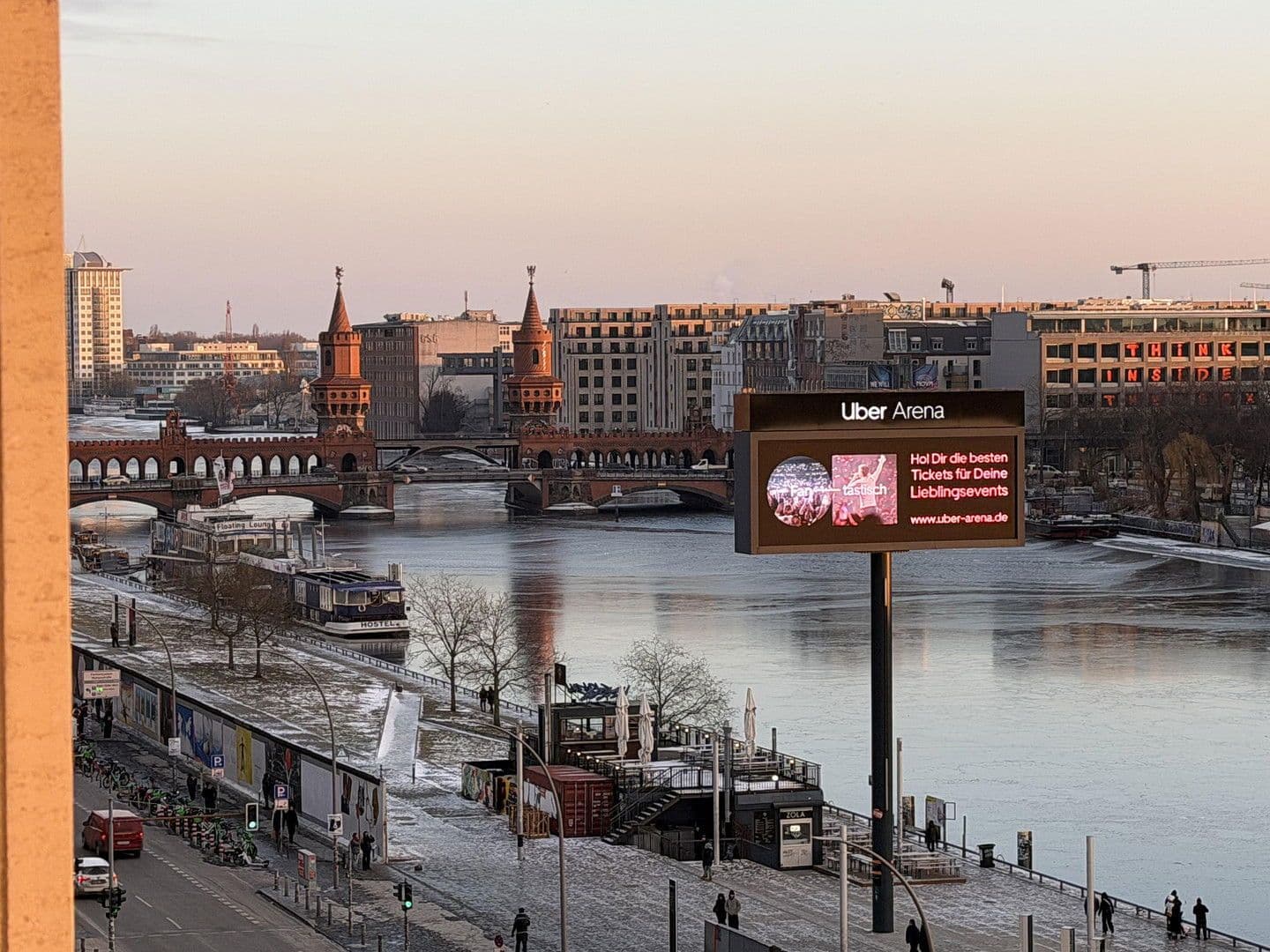 Pronájem bytu 2+1 57 m², Mühlenstrasse 20, Berlin, Berlín Pronájem bytu 2+1 57 m², Mühlenstrasse 20, Berlin, Berlín