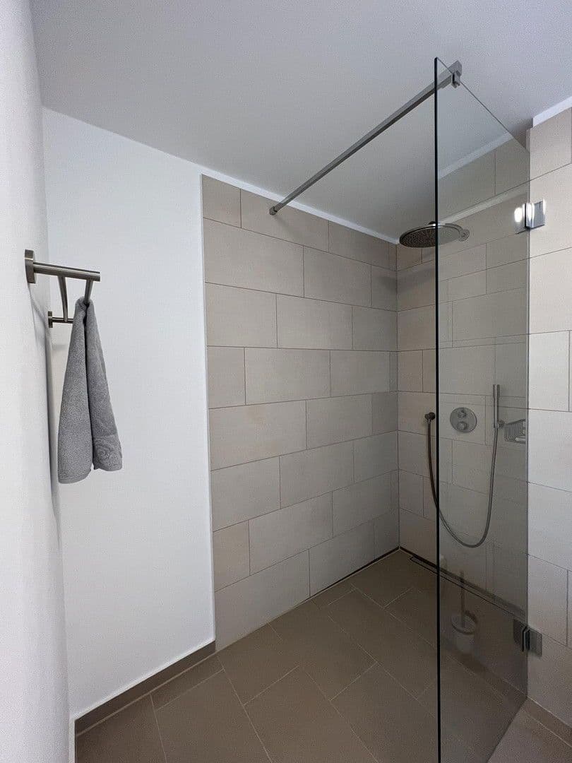 Pronájem bytu 2+1 57 m², Mühlenstrasse 20, Berlin, Berlín Pronájem bytu 2+1 57 m², Mühlenstrasse 20, Berlin, Berlín