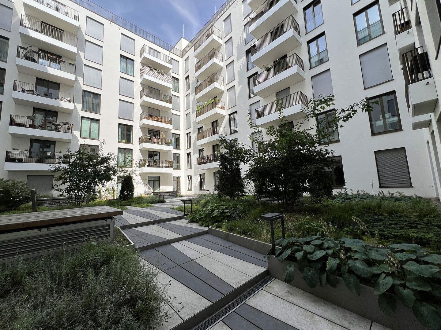 Pronájem bytu 2+1 57 m², Mühlenstrasse 20, Berlin, Berlín Pronájem bytu 2+1 57 m², Mühlenstrasse 20, Berlin, Berlín