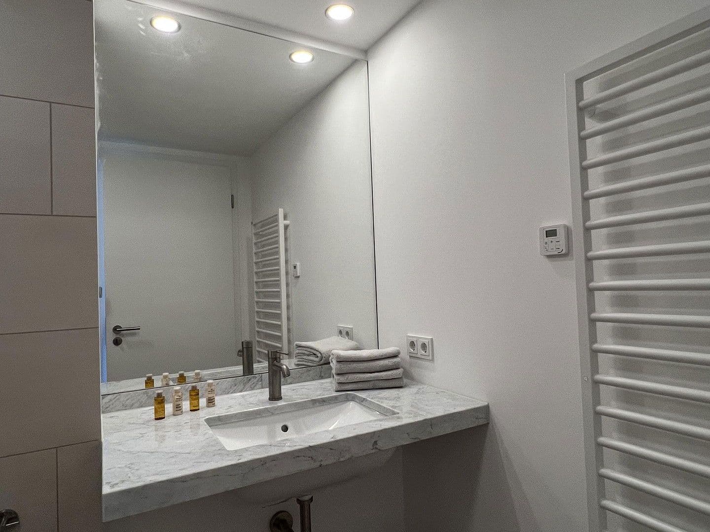 Pronájem bytu 2+1 57 m², Mühlenstrasse 20, Berlin, Berlín Pronájem bytu 2+1 57 m², Mühlenstrasse 20, Berlin, Berlín