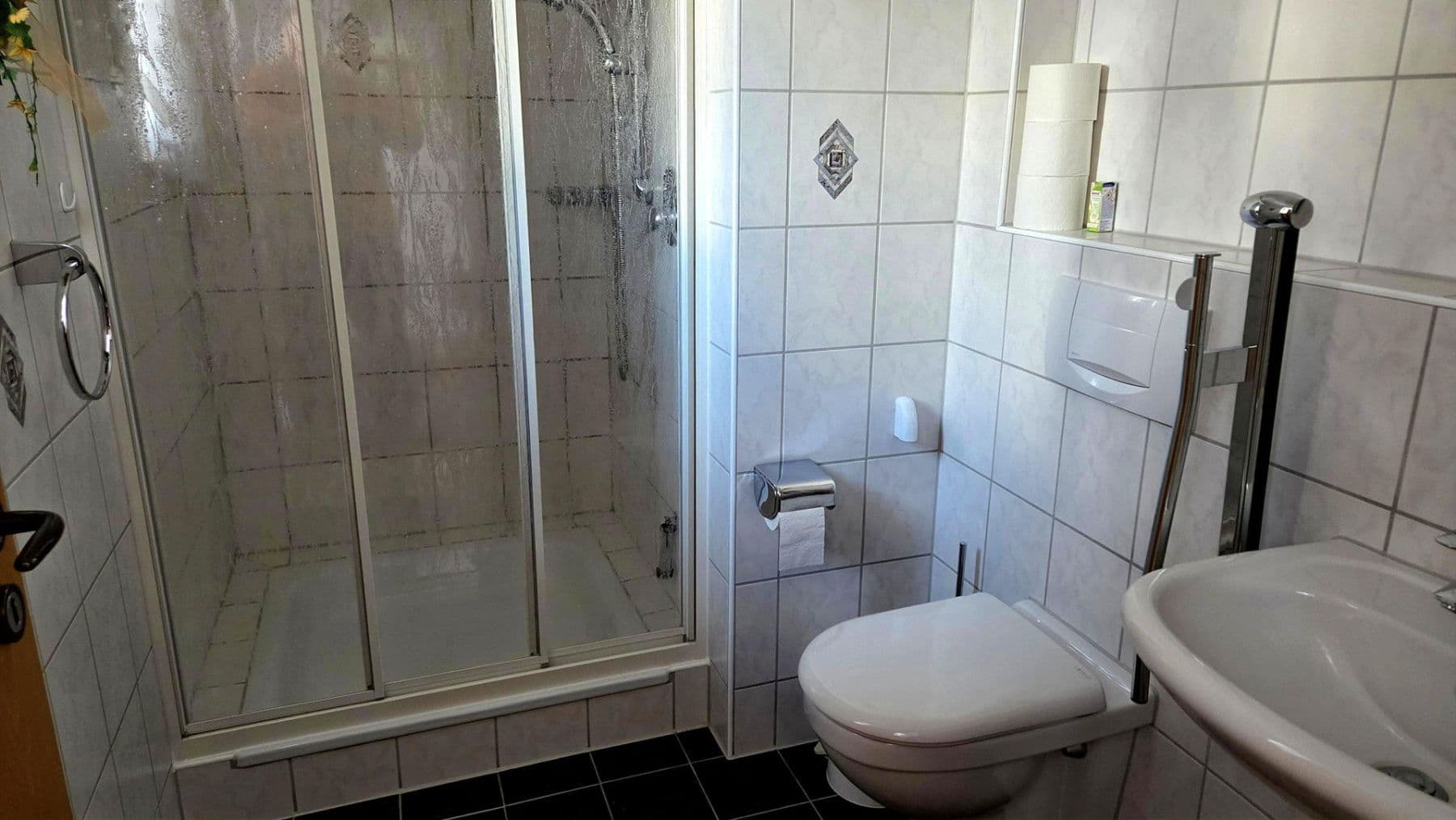 Prodej domu 162 m², pozemek 659 m², Roßtal, Bavorsko Prodej domu 162 m², pozemek 659 m², Roßtal, Bavorsko