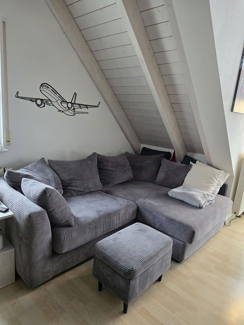 Pronájem bytu 2+kk 58 m², Schoellstr. 5, Stuttgart-Plieningen, Bádensko-Württembersko Pronájem bytu 2+kk 58 m², Schoellstr. 5, Stuttgart-Plieningen, Bádensko-Württembersko