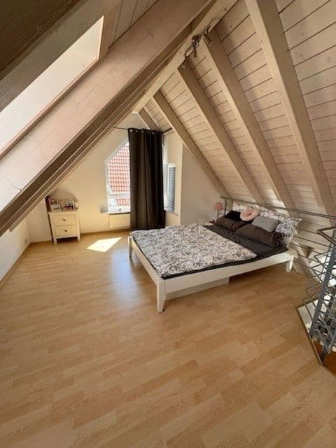 Pronájem bytu 2+kk 58 m², Schoellstr. 5, Stuttgart-Plieningen, Bádensko-Württembersko Pronájem bytu 2+kk 58 m², Schoellstr. 5, Stuttgart-Plieningen, Bádensko-Württembersko