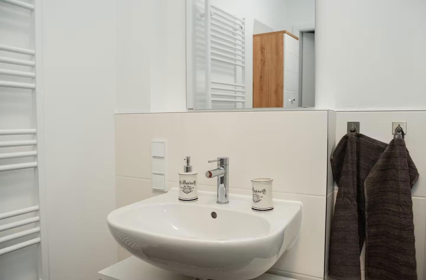 Pronájem bytu 2+1 59 m², Bremen, Bremen Pronájem bytu 2+1 59 m², Bremen, Bremen