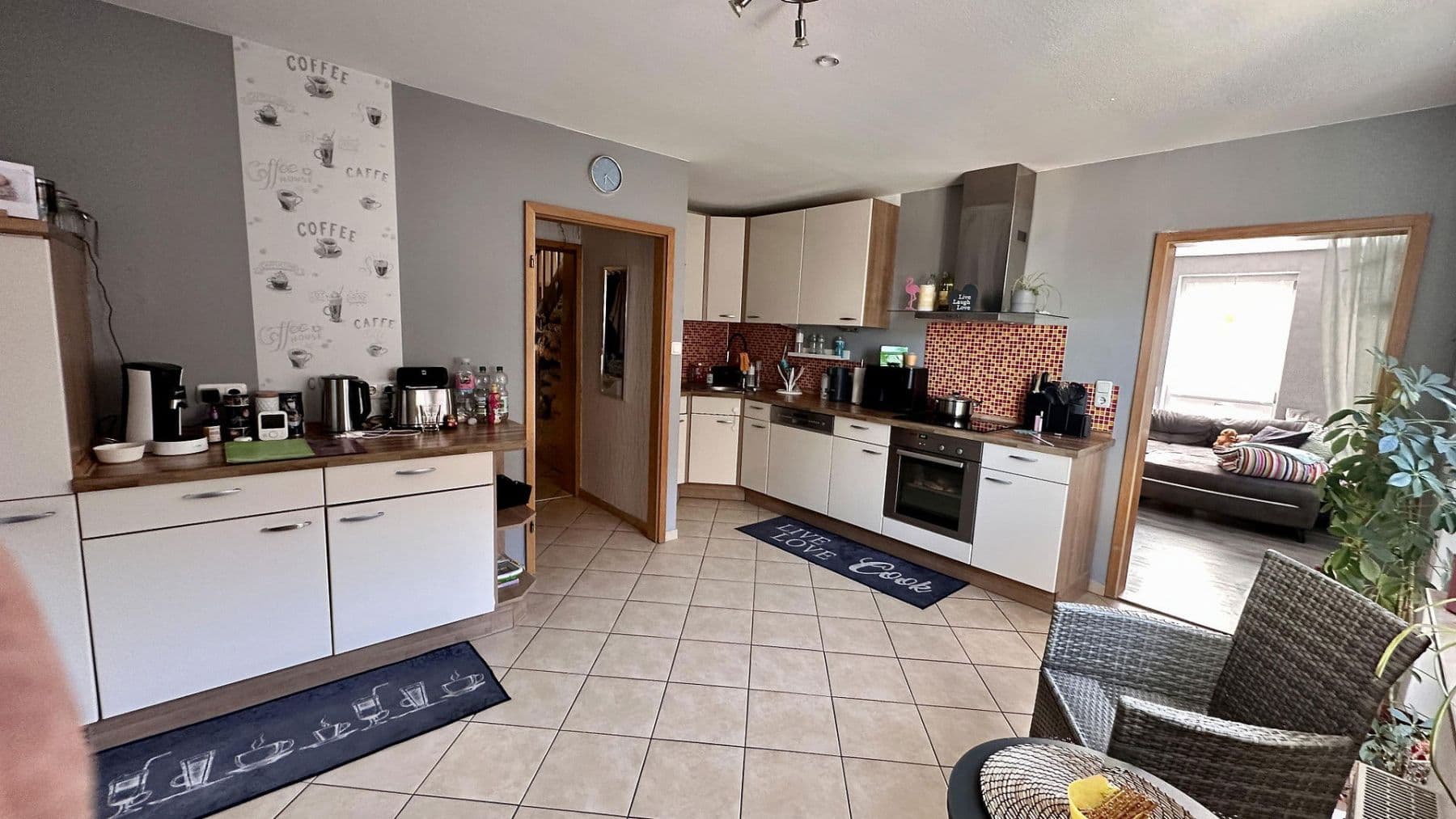 Pronájem domu 200 m², pozemek 328 m², Hagenstraße 13, Wolfhagen, Hessen Pronájem domu 200 m², pozemek 328 m², Hagenstraße 13, Wolfhagen, Hessen