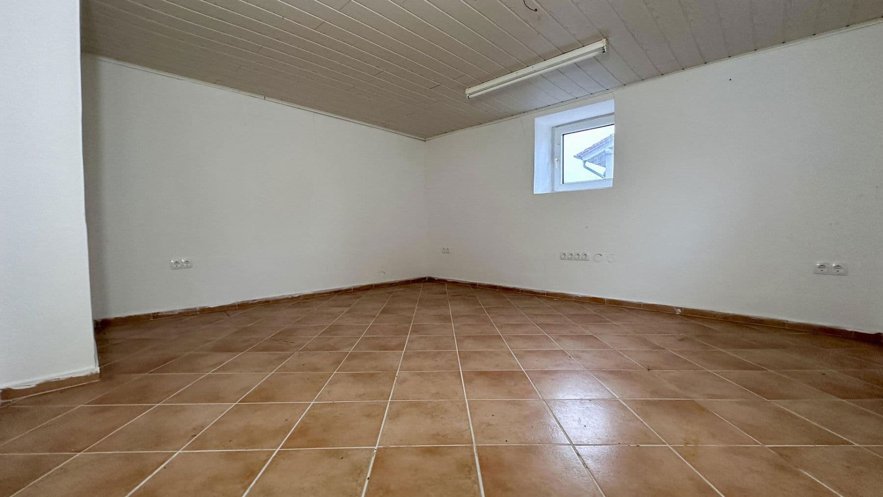 Pronájem domu 200 m², pozemek 328 m², Hagenstraße 13, Wolfhagen, Hessen Pronájem domu 200 m², pozemek 328 m², Hagenstraße 13, Wolfhagen, Hessen