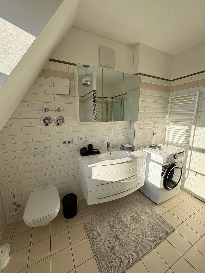 Pronájem bytu 2+1 75 m², Oranienbaum-Wörlitz, Sasko-Anhaltsko Pronájem bytu 2+1 75 m², Oranienbaum-Wörlitz, Sasko-Anhaltsko