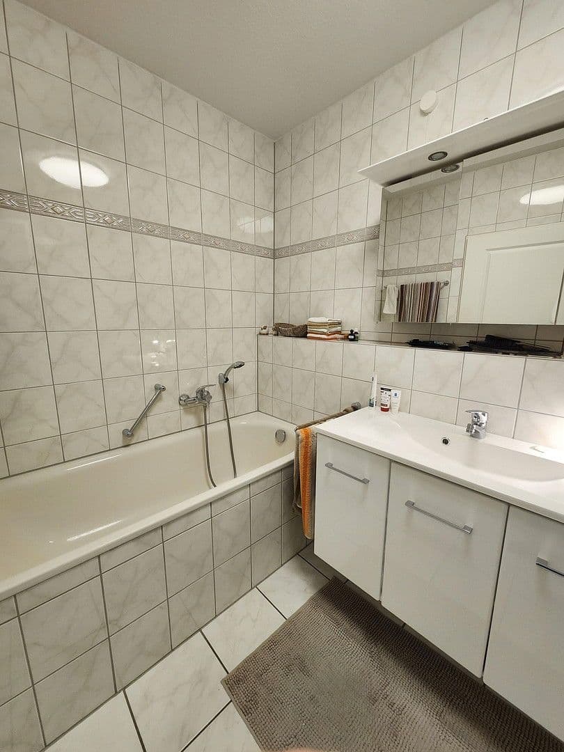 Prodej bytu 3+1 94 m², Mönchengladbach, Severní Porýní-Vestfálsko Prodej bytu 3+1 94 m², Mönchengladbach, Severní Porýní-Vestfálsko