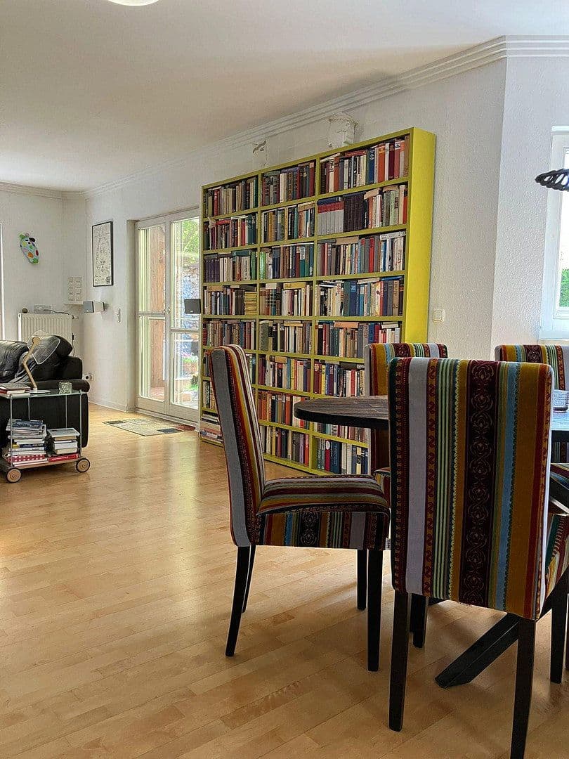 Prodej domu 162 m², pozemek 458 m², Udenheim, Porýní-Falc Prodej domu 162 m², pozemek 458 m², Udenheim, Porýní-Falc