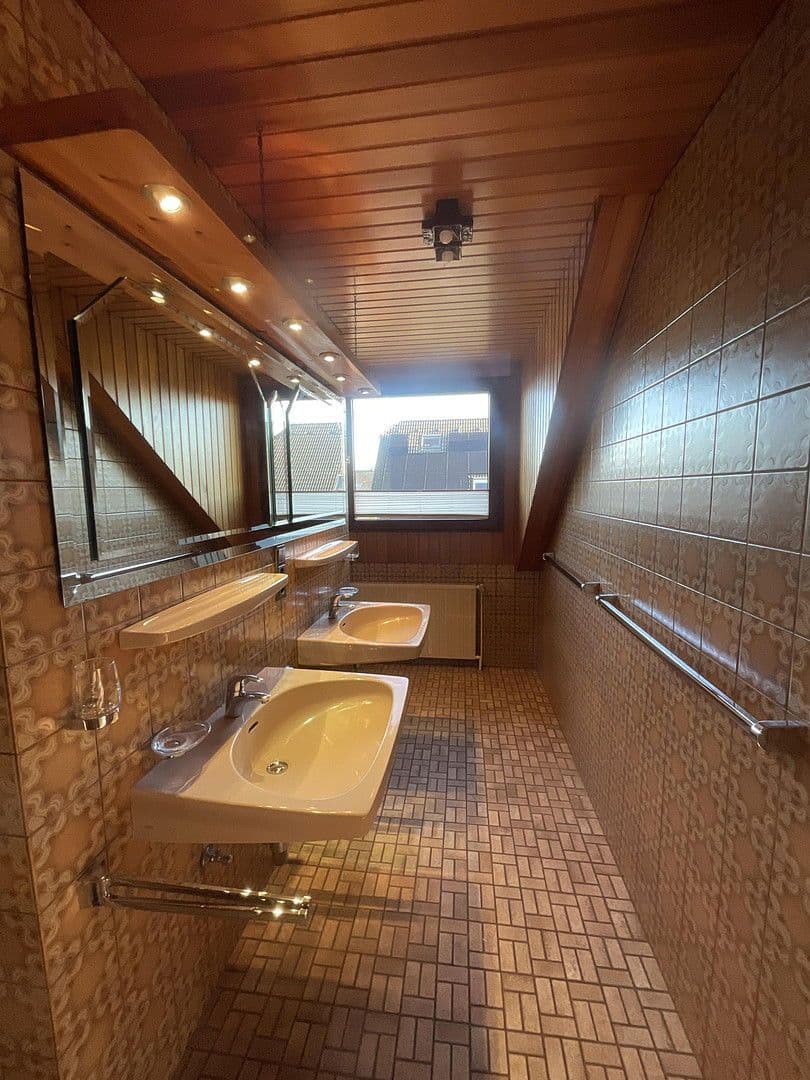 Prodej domu 180 m², pozemek 701 m², Rheinberg, Severní Porýní-Vestfálsko Prodej domu 180 m², pozemek 701 m², Rheinberg, Severní Porýní-Vestfálsko