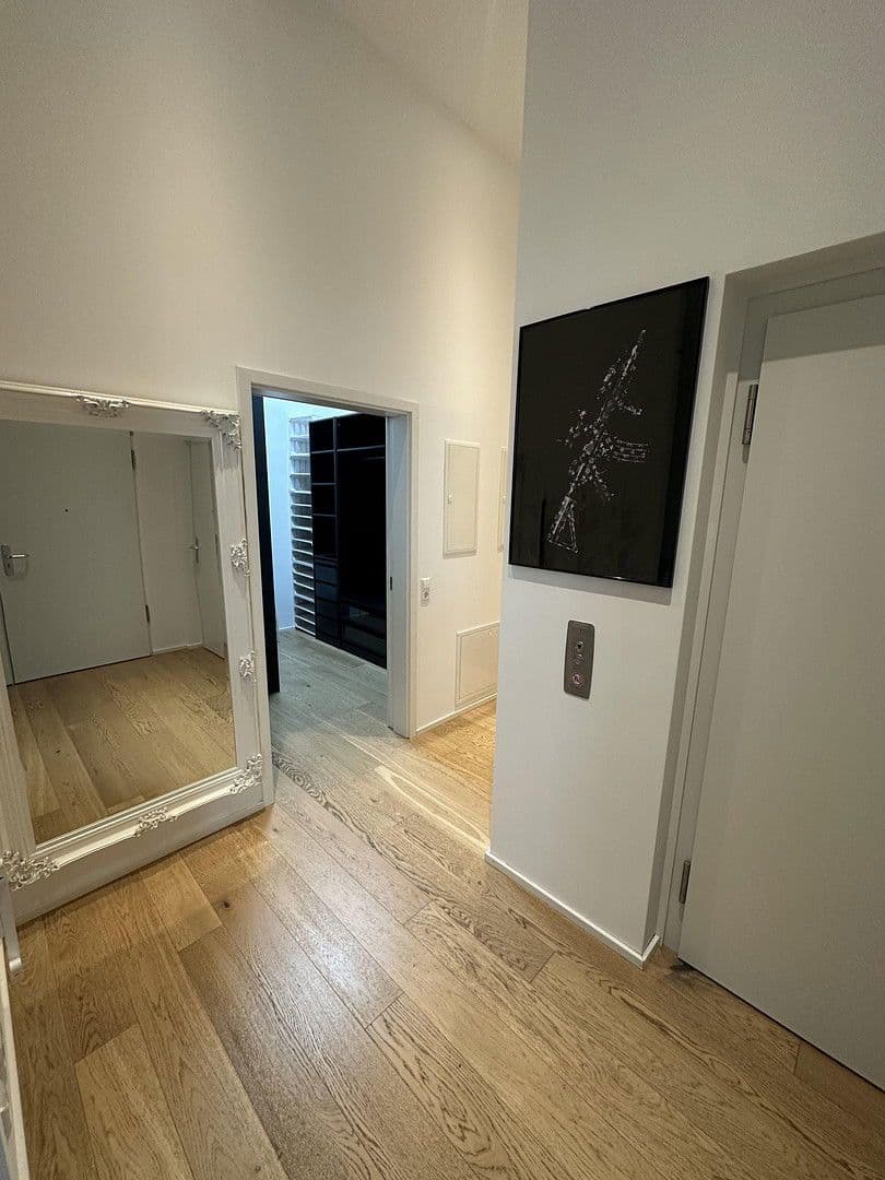 Pronájem bytu 2+kk 77 m², Körnerstr. 18/1, Ludwigsburg, Bádensko-Württembersko Pronájem bytu 2+kk 77 m², Körnerstr. 18/1, Ludwigsburg, Bádensko-Württembersko