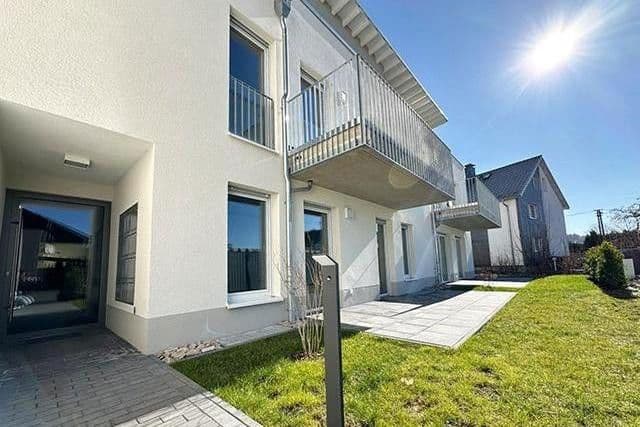 Pronájem bytu 3+1 100 m², Dörrwiesenstraße16, Kreuztal, Severní Porýní-Vestfálsko Pronájem bytu 3+1 100 m², Dörrwiesenstraße16, Kreuztal, Severní Porýní-Vestfálsko