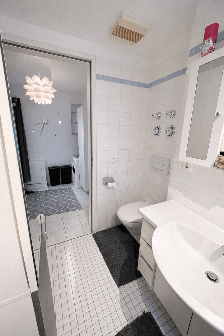 Pronájem bytu 3+1 90 m², August Hörmann Platz 2, Gauting, Bavorsko Pronájem bytu 3+1 90 m², August Hörmann Platz 2, Gauting, Bavorsko