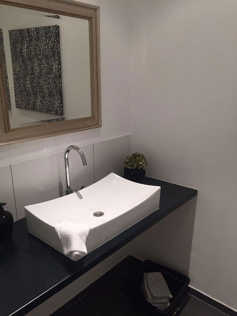 Prodej domu 821 m², pozemek 2.290 m², Schwarmstedt, Dolní Sasko Prodej domu 821 m², pozemek 2.290 m², Schwarmstedt, Dolní Sasko