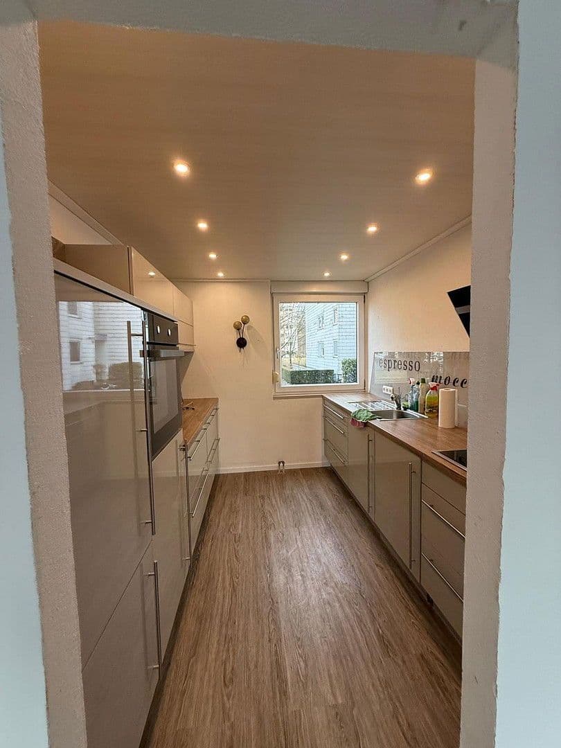 Pronájem bytu 3+1 70 m², Georg Ledebour Str. 18, Nürnberg, Bavorsko Pronájem bytu 3+1 70 m², Georg Ledebour Str. 18, Nürnberg, Bavorsko