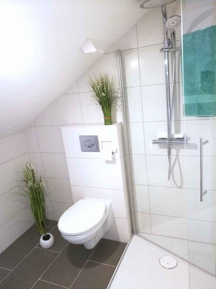 Pronájem domu 160 m², pozemek 385 m², Wächtersbach, Hessen Pronájem domu 160 m², pozemek 385 m², Wächtersbach, Hessen