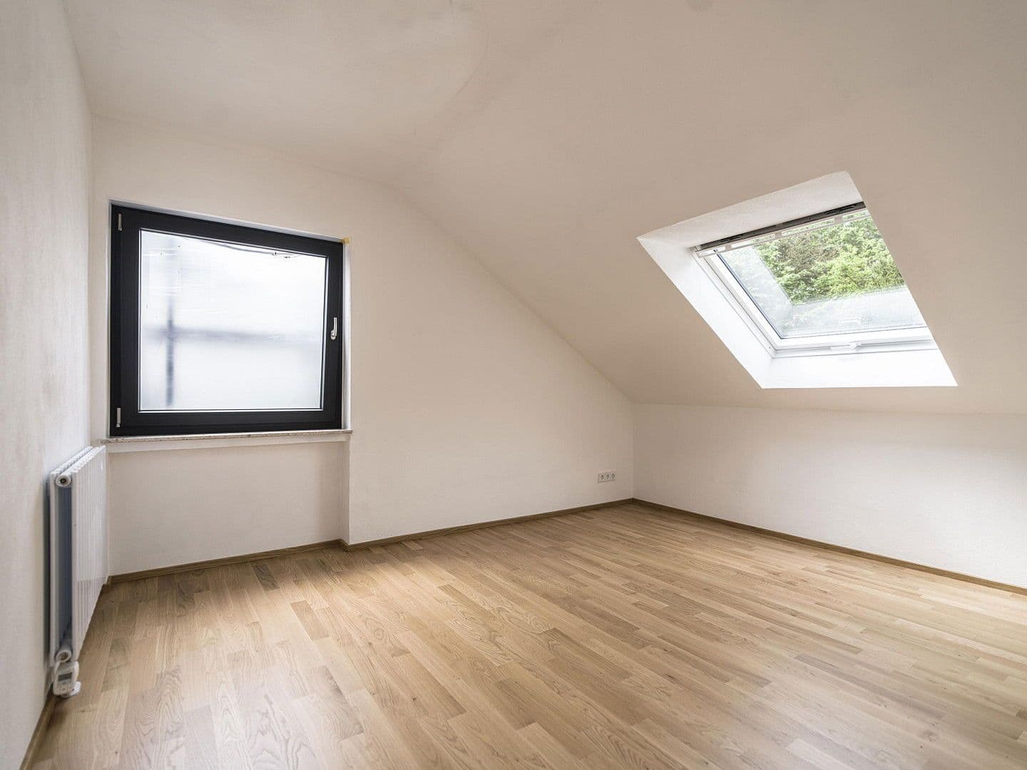 Pronájem bytu 4+1 86 m², Taunusstein, Hessen Pronájem bytu 4+1 86 m², Taunusstein, Hessen