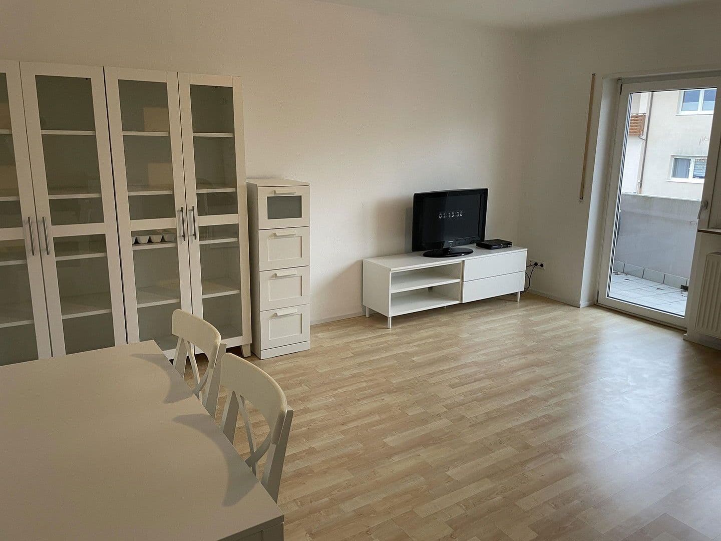 Pronájem bytu 1+1 38 m², Bad Schönborn, Bádensko-Württembersko Pronájem bytu 1+1 38 m², Bad Schönborn, Bádensko-Württembersko