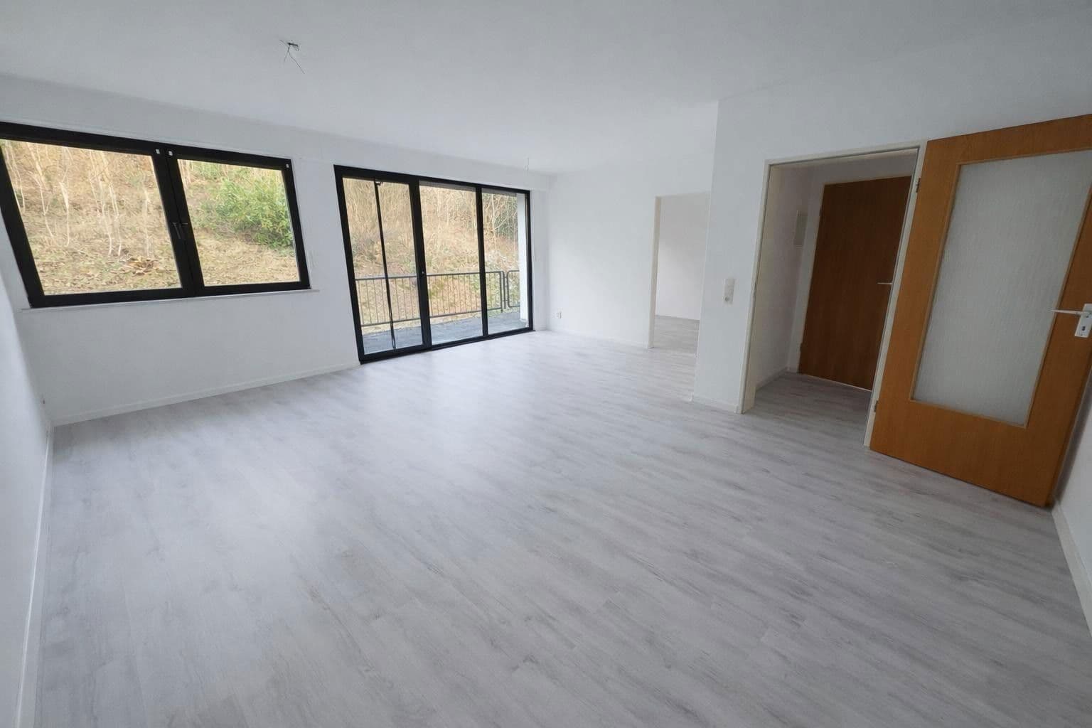 Pronájem bytu 2+kk 60 m², Hüttemeisterstraße 15, Lüdenscheid, Severní Porýní-Vestfálsko Pronájem bytu 2+kk 60 m², Hüttemeisterstraße 15, Lüdenscheid, Severní Porýní-Vestfálsko