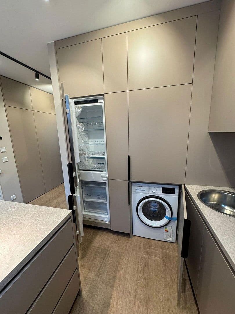 Pronájem bytu 2+1 50 m², Gotha-Allee 36, Berlin, Berlín Pronájem bytu 2+1 50 m², Gotha-Allee 36, Berlin, Berlín