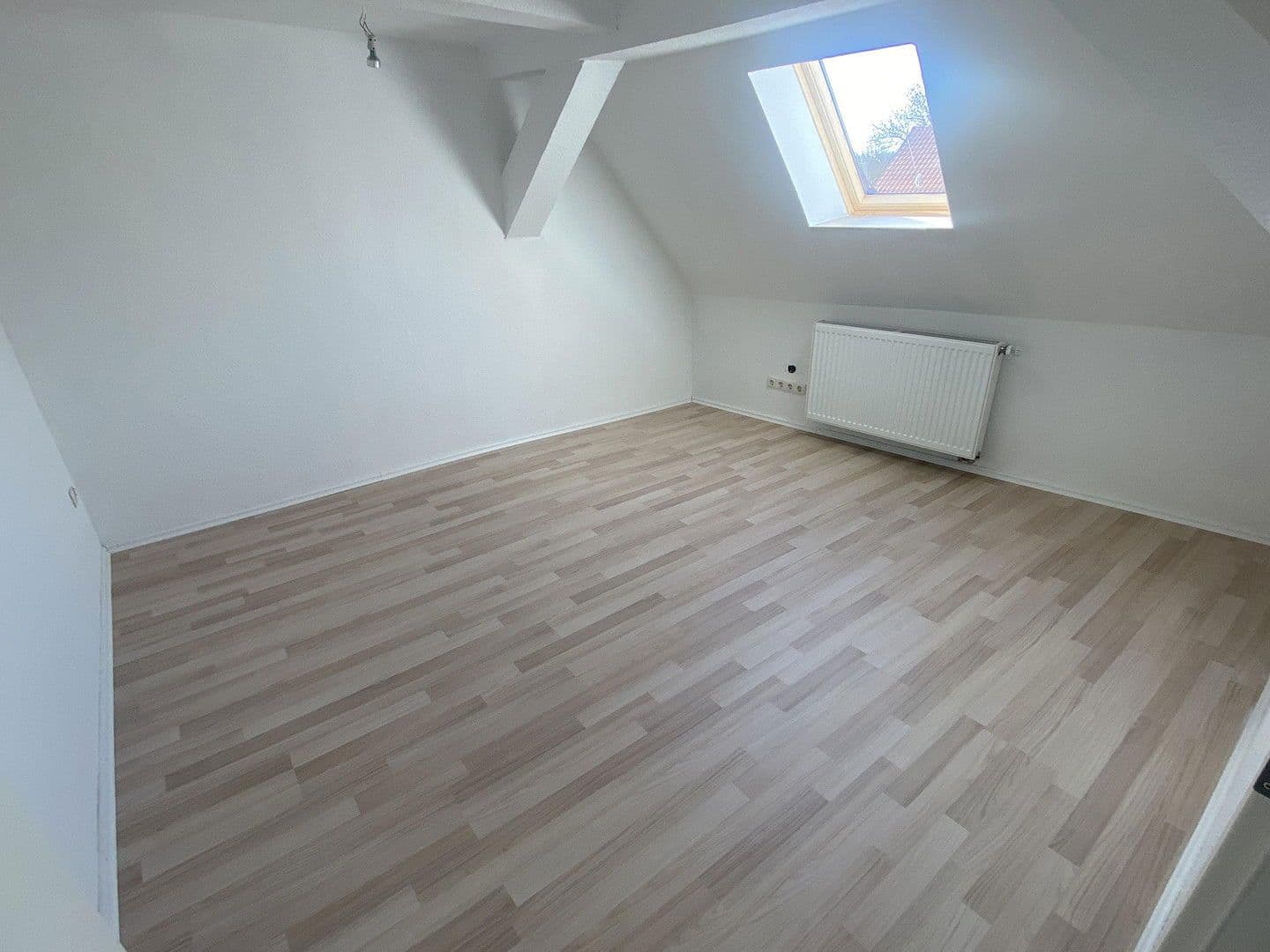 Pronájem domu 160 m², pozemek 160 m², Gronau, Dolní Sasko Pronájem domu 160 m², pozemek 160 m², Gronau, Dolní Sasko