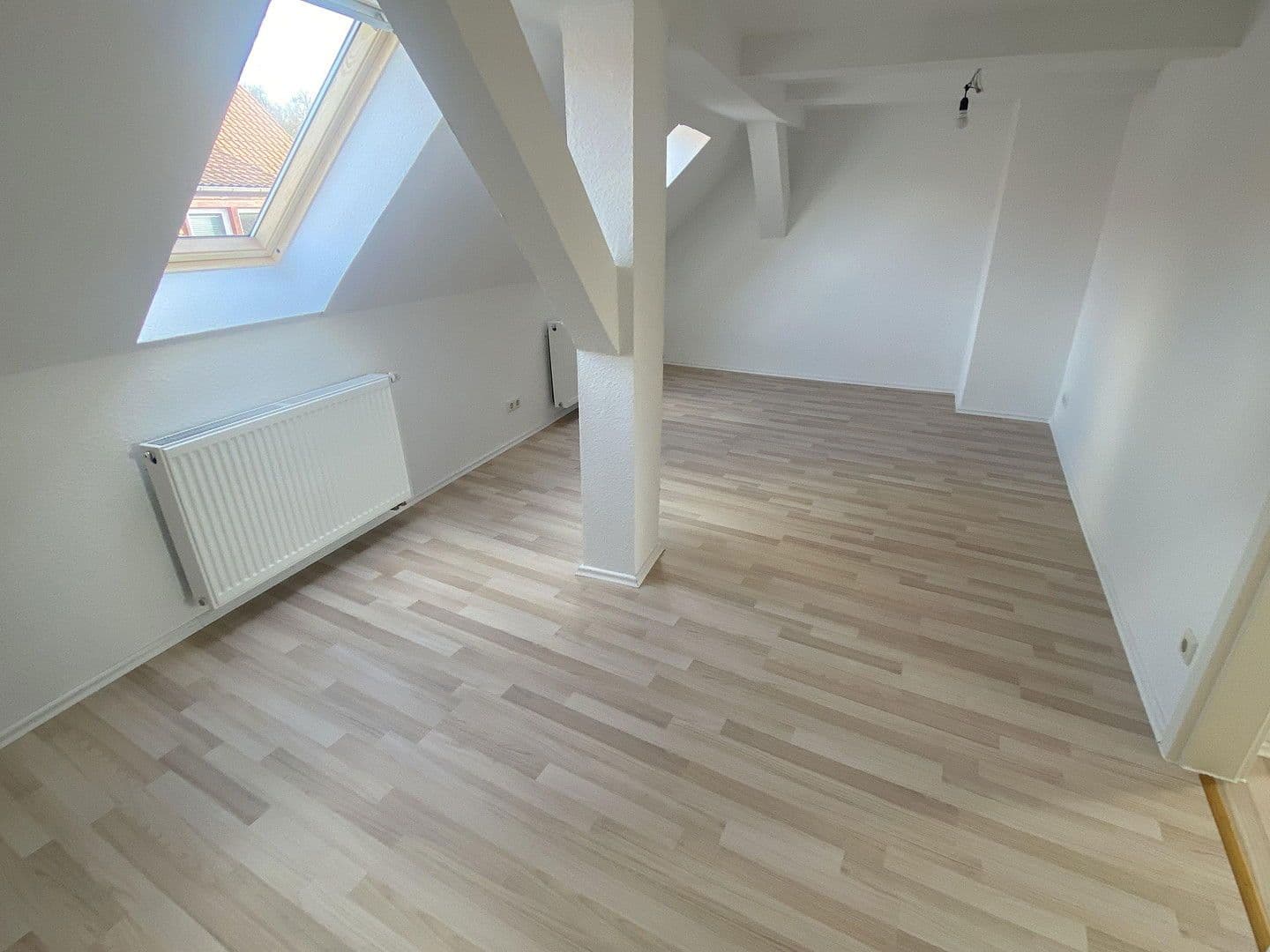 Pronájem domu 160 m², pozemek 160 m², Gronau, Dolní Sasko Pronájem domu 160 m², pozemek 160 m², Gronau, Dolní Sasko