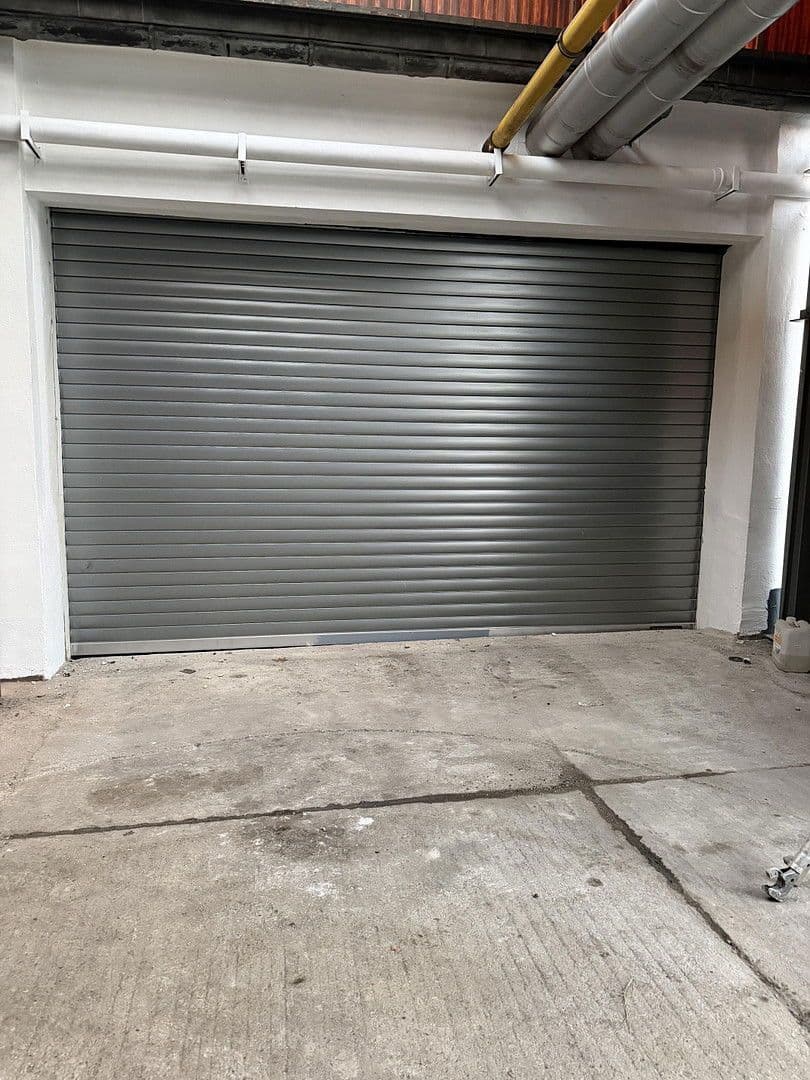 Pronájem nebytového prostoru 13.000 m², Posener Straße 35A, Lübeck, Šlesvicko-Holštýnsko Pronájem nebytového prostoru 13.000 m², Posener Straße 35A, Lübeck, Šlesvicko-Holštýnsko