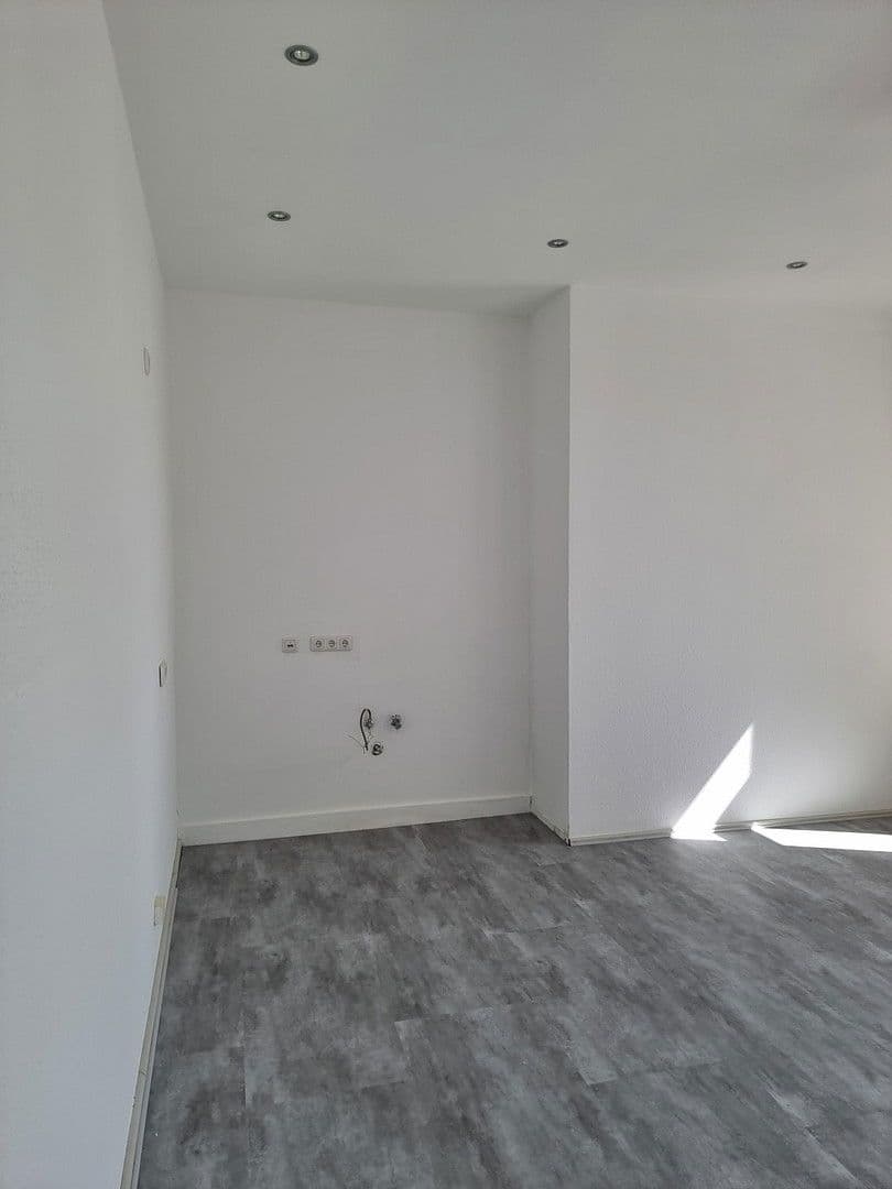 Pronájem bytu 3+1 82 m², Hintere Kreuzgasse 7, Coburg, Bavorsko Pronájem bytu 3+1 82 m², Hintere Kreuzgasse 7, Coburg, Bavorsko