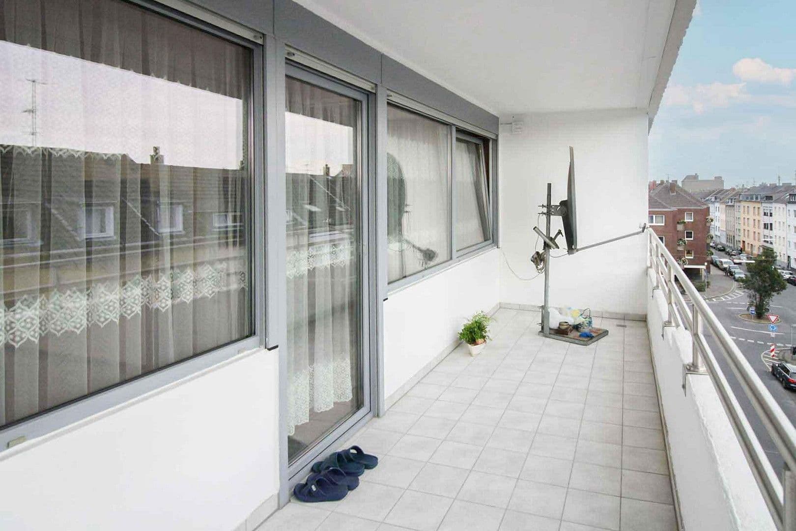 Pronájem bytu 3+1 96 m², Schwertstraße 65, Krefeld, Severní Porýní-Vestfálsko Pronájem bytu 3+1 96 m², Schwertstraße 65, Krefeld, Severní Porýní-Vestfálsko