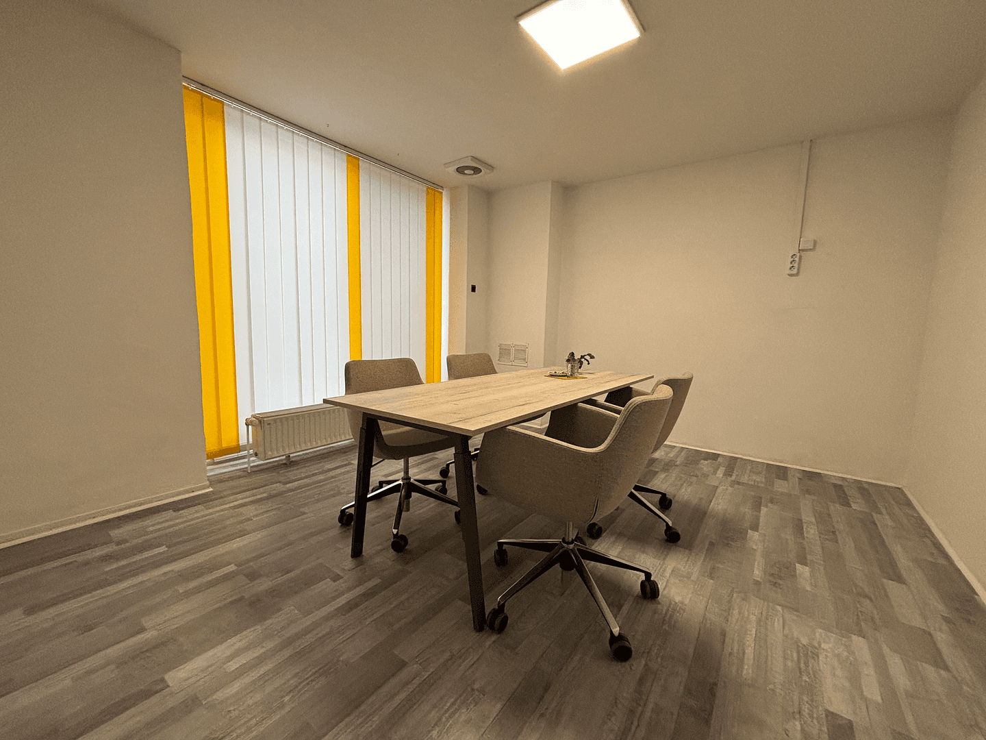 Pronájem kanceláře 180 m², Bahnstraße 92, Wittenberge, Braniborsko Pronájem kanceláře 180 m², Bahnstraße 92, Wittenberge, Braniborsko