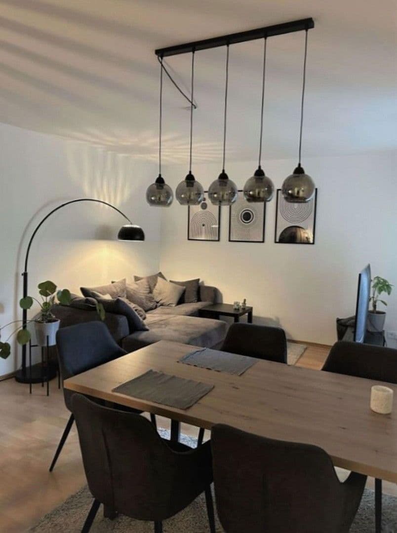 Pronájem bytu 2+1 38 m², Melker Gasse 13/3, Baden, Dolní Rakousko Pronájem bytu 2+1 38 m², Melker Gasse 13/3, Baden, Dolní Rakousko