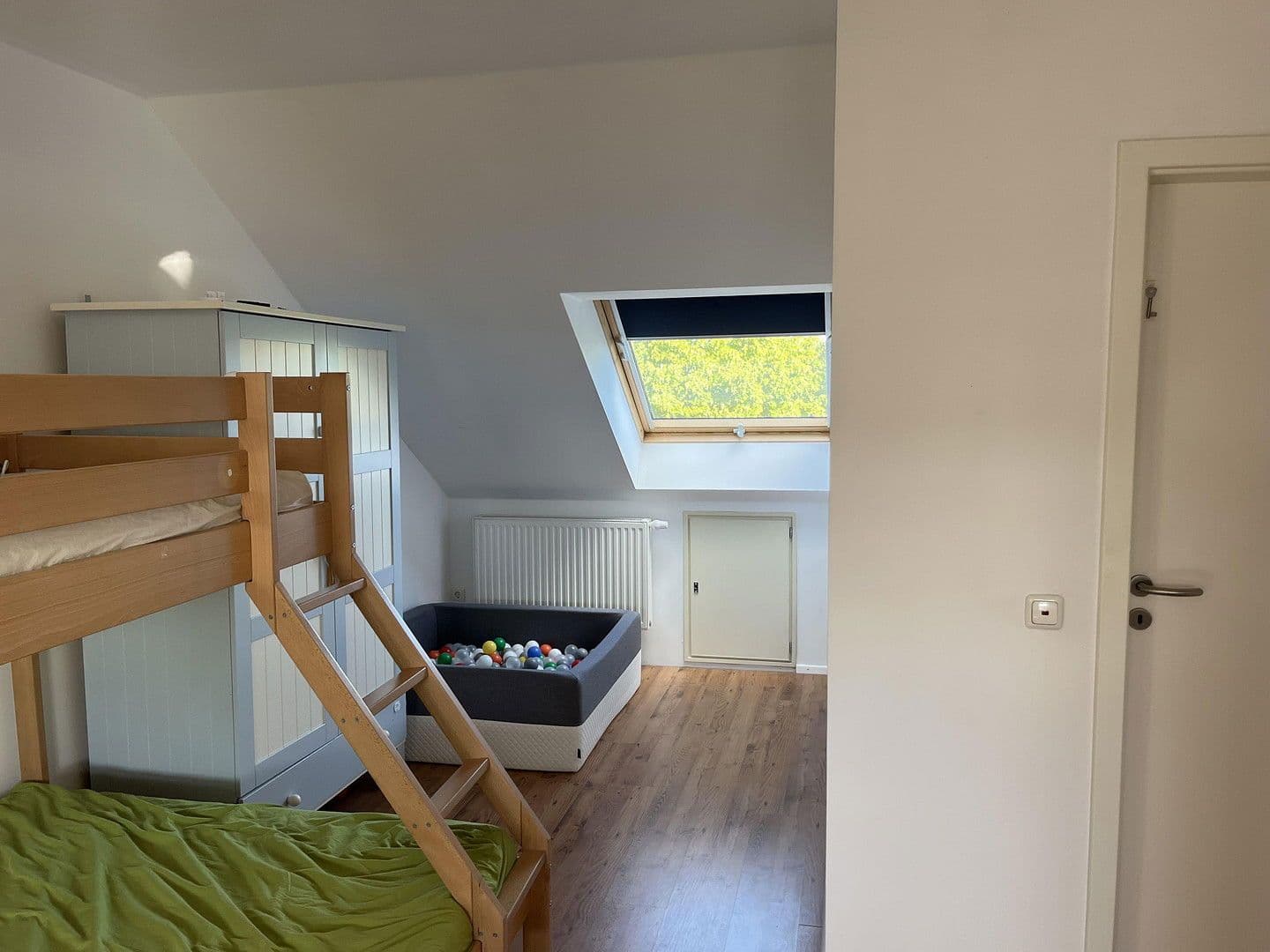 Prodej domu 128 m², pozemek 150 m², Hannover, Dolní Sasko Prodej domu 128 m², pozemek 150 m², Hannover, Dolní Sasko