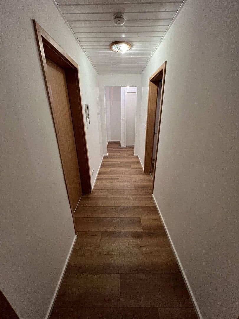 Pronájem bytu 2+1 62 m², Am Brestenberg 9, Schramberg, Bádensko-Württembersko Pronájem bytu 2+1 62 m², Am Brestenberg 9, Schramberg, Bádensko-Württembersko