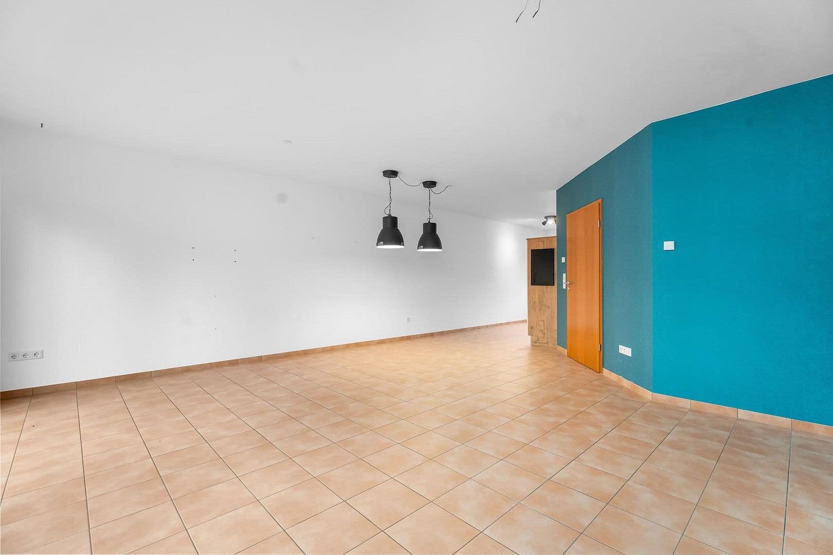 Pronájem domu 155 m², pozemek 182 m², Mechernicher Str. 15, Mechernich, Severní Porýní-Vestfálsko Pronájem domu 155 m², pozemek 182 m², Mechernicher Str. 15, Mechernich, Severní Porýní-Vestfálsko