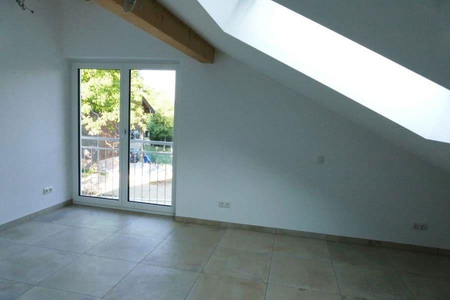 Pronájem domu 145 m², pozemek 150 m², Aying, Bavorsko Pronájem domu 145 m², pozemek 150 m², Aying, Bavorsko