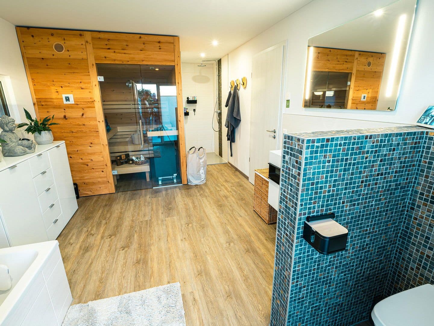 Prodej domu 210 m², pozemek 611 m², Schmalenberg, Porýní-Falc Prodej domu 210 m², pozemek 611 m², Schmalenberg, Porýní-Falc