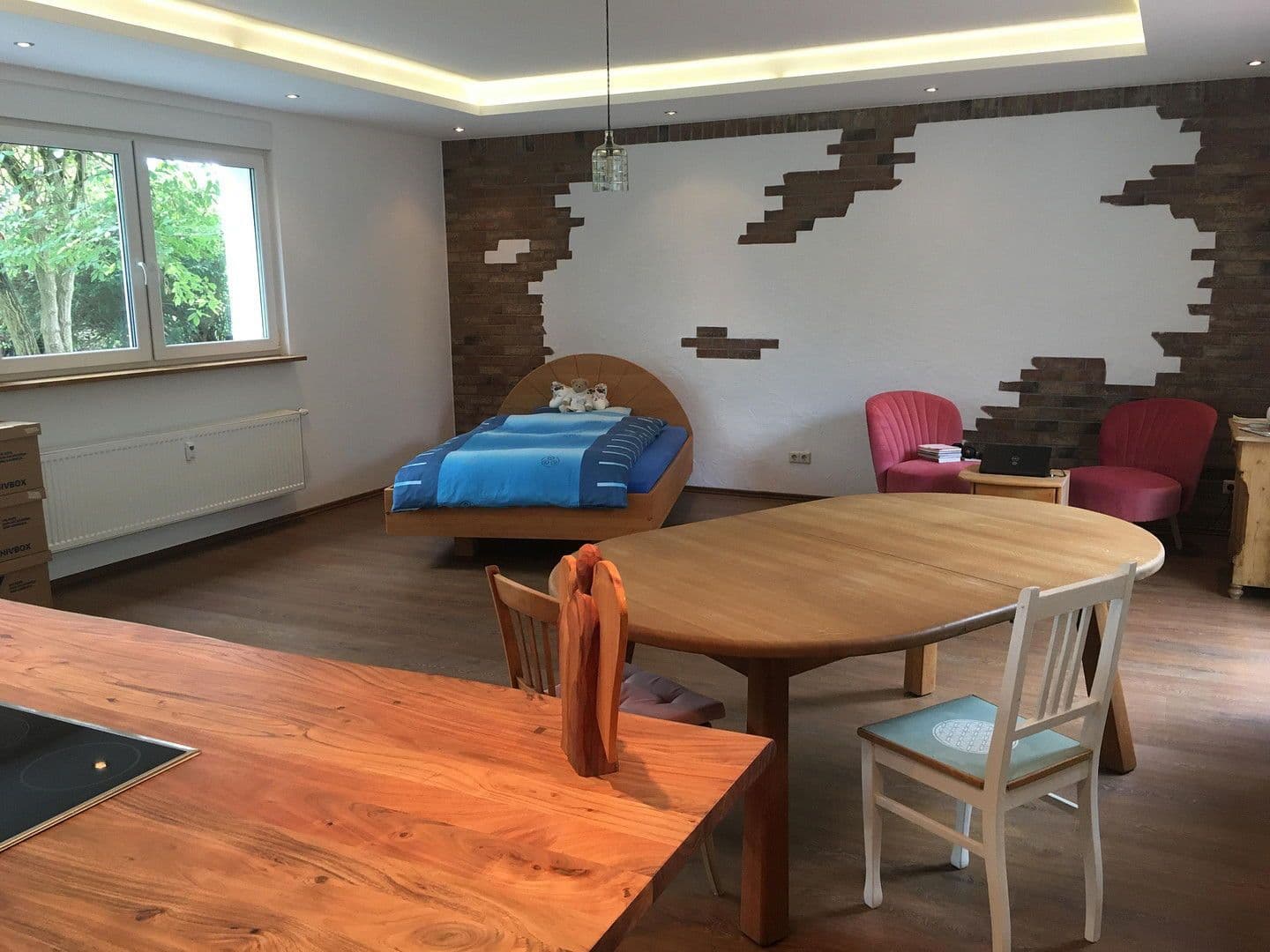 Pronájem bytu 1+1 74 m², Neuenbürg, Bádensko-Württembersko Pronájem bytu 1+1 74 m², Neuenbürg, Bádensko-Württembersko