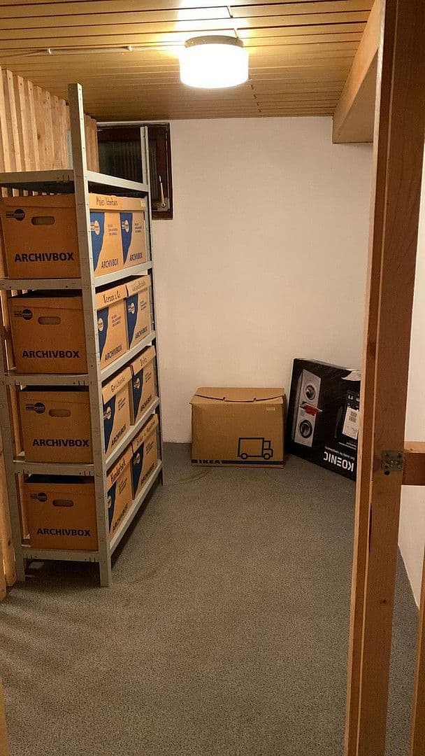 Pronájem bytu 1+1 74 m², Neuenbürg, Bádensko-Württembersko Pronájem bytu 1+1 74 m², Neuenbürg, Bádensko-Württembersko