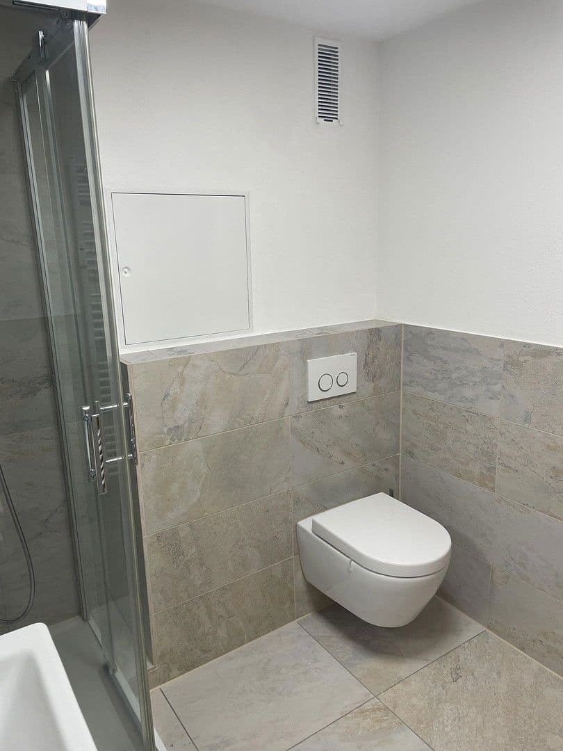 Pronájem bytu 2+1 57 m², Obrigheim, Bádensko-Württembersko Pronájem bytu 2+1 57 m², Obrigheim, Bádensko-Württembersko