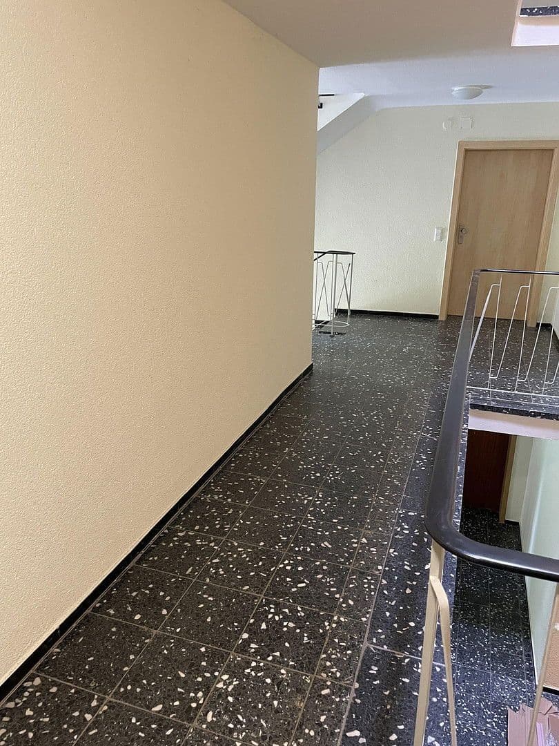 Pronájem bytu 2+1 57 m², Obrigheim, Bádensko-Württembersko Pronájem bytu 2+1 57 m², Obrigheim, Bádensko-Württembersko