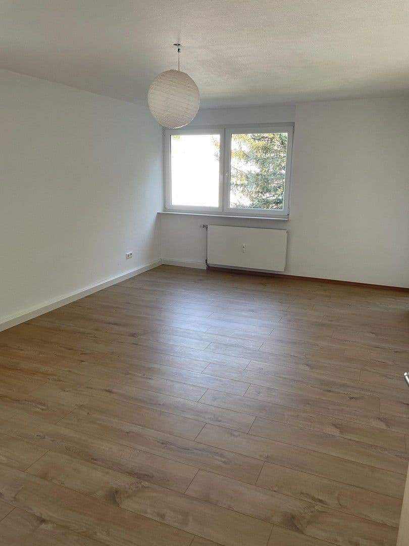 Pronájem bytu 2+1 57 m², Obrigheim, Bádensko-Württembersko Pronájem bytu 2+1 57 m², Obrigheim, Bádensko-Württembersko